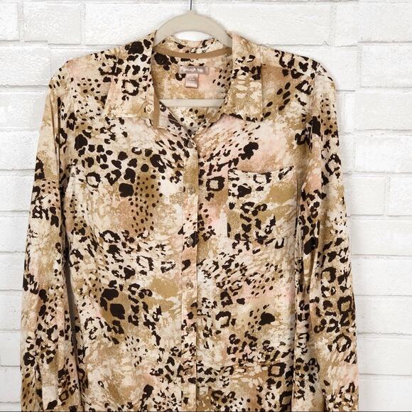 White Stag Animal Print Long Roll Tab Sleeve Button Down Blouse Tan Size Medium - Picture 2 of 8